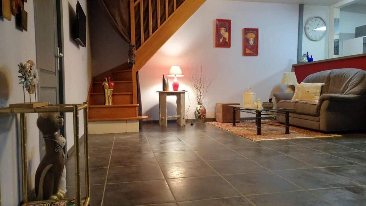 Mirabelle Apartman Jonzac Kültér fotó